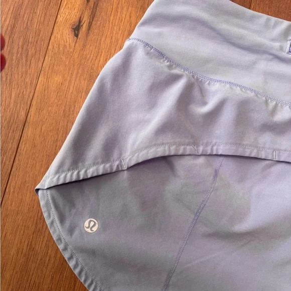 Lululemon shorts - Picture 3 of 4